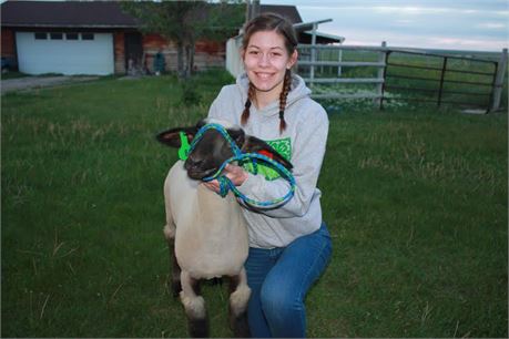 Emma Juhl of Ulm Pishkun 4-H Club